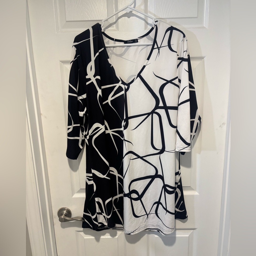 LILY Geometric Dress/Tunic Top